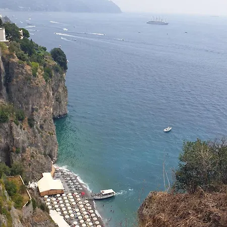& Duoglio - Seaview Pensión Amalfi